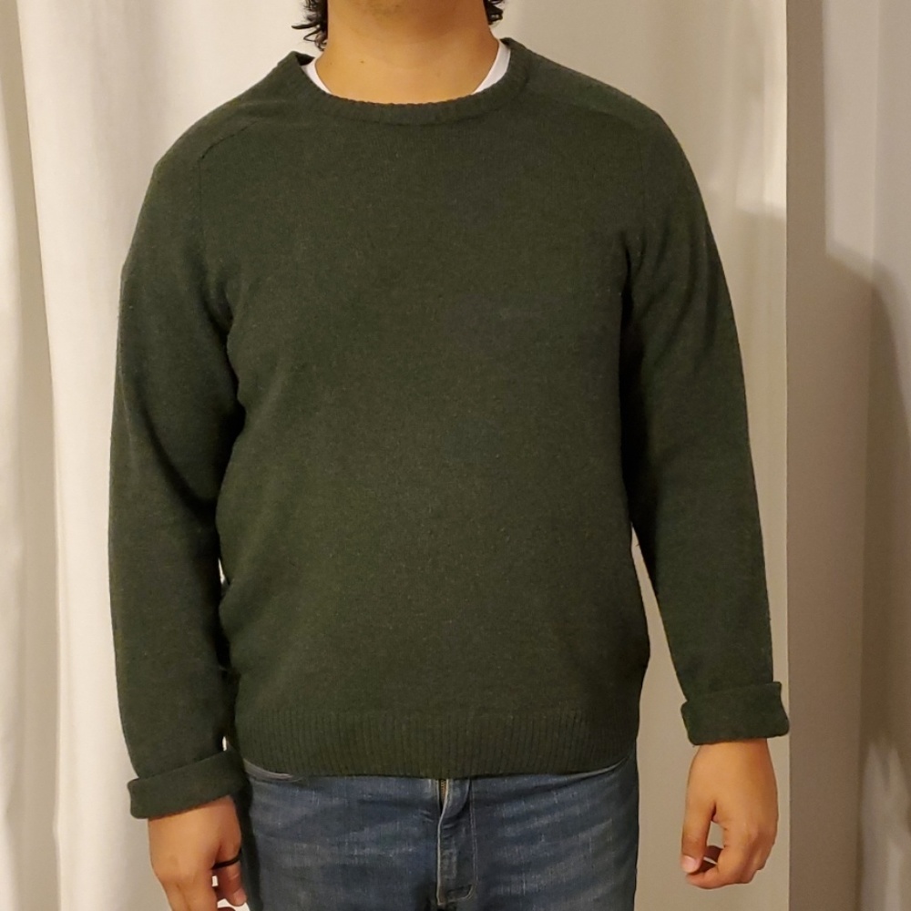 Men's sweater